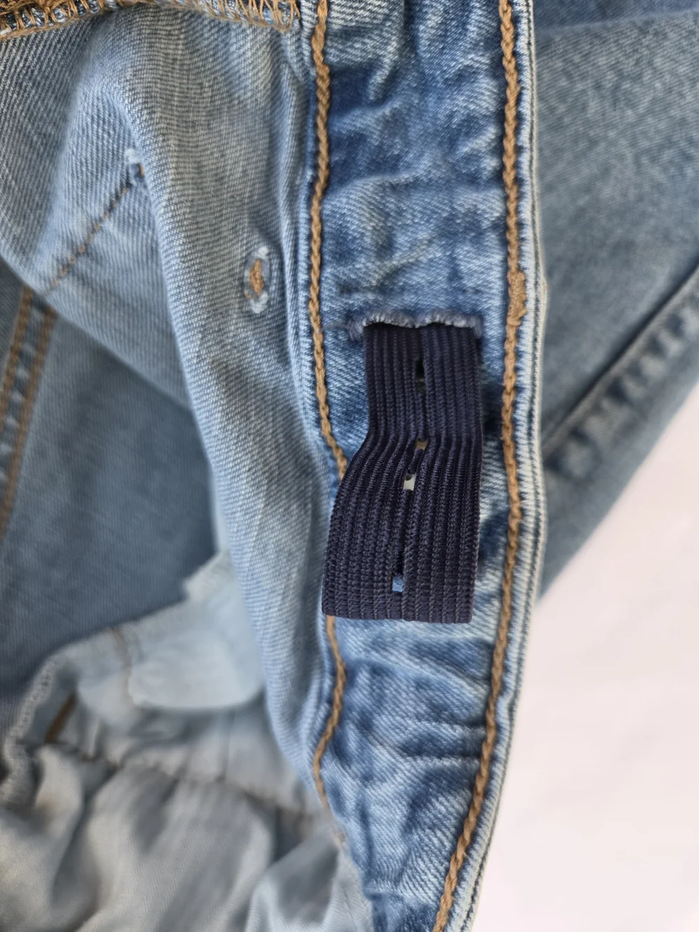 abercrombie kids Light Wash Straight-Leg Girls' Jeans